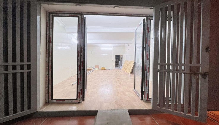 Cho thuê nhà kinh doanh online kết hợp ở gia đình 133 Nguyễn Chính 60m2, tầng 1, 6 Triệu, vào ngay